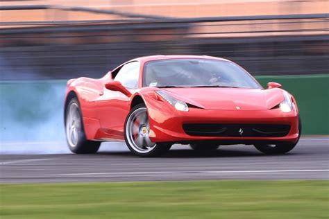 Ferrari 458 Italia laptimes, specs, performance data - FastestLaps.com