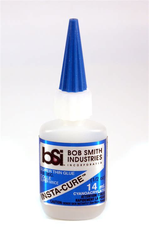 GLUE - SUPER THIN GLUE FOR PLASTIC MODELS (1/2 OZ)