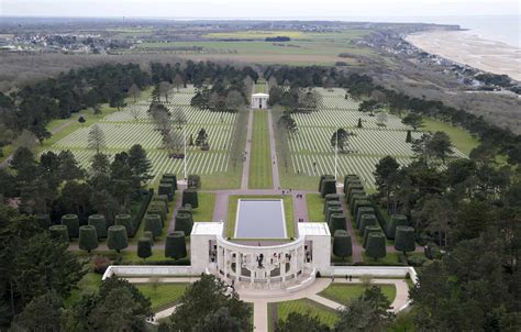 Thousands of scouts celebrate Normandy D-Day landings