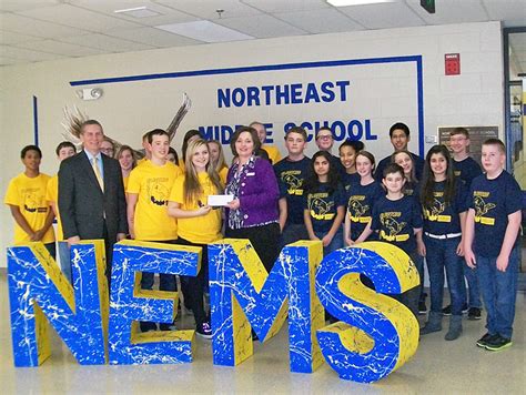 Planters Bank Supports Northeast Middle School Robotics Team - Clarksville Online - Clarksville ...