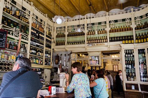 Los 10 mejores restaurantes de comida local de Sevilla - Dónde probar los platos andaluces y ...