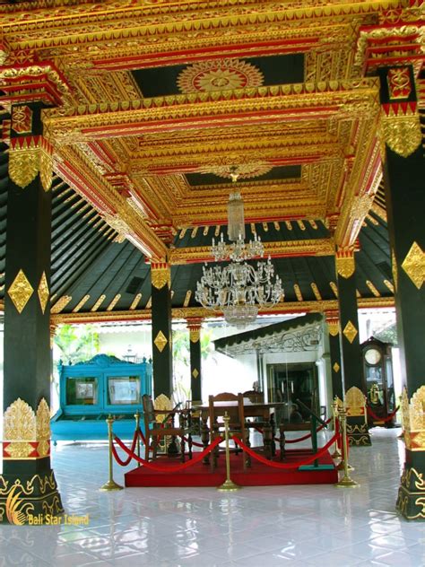 Sultan Palace - Yogyakarta Places of Interest | Royal Palace