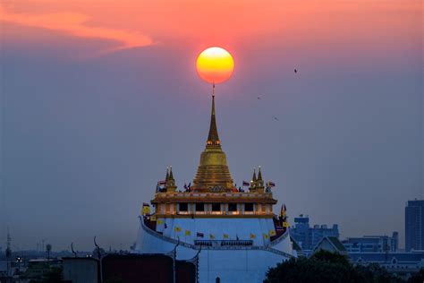 Exploring Thai Temples: 5 Must-See Architectural Marvels - ThaiCyclopedia