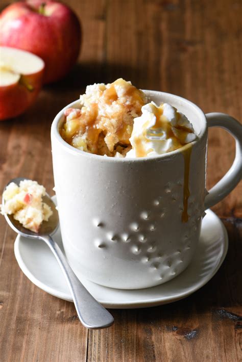 13 Microwave Mug Cakes for When You Need Dessert Fast | StyleCaster