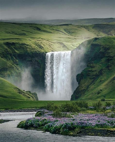 Skogafoss: Visiting One Of The Worlds Most Unique Waterfalls - Iceland ...