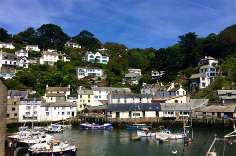 Polperro is just the perfect Cornish picturesque fishing village! Windy narrow streets ...