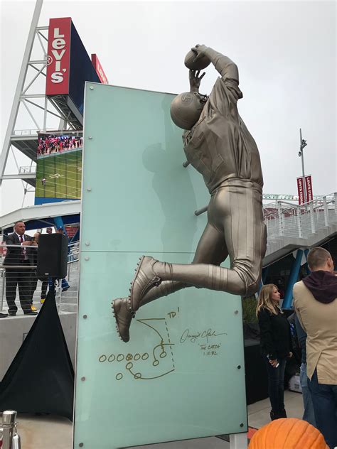 Dwight Clark, Joe Montana ‘The Catch’ statue opens at Levi’s Stadium