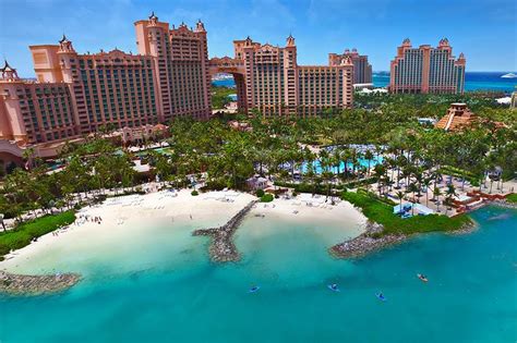 Atlantis, Paradise Island | Enjoy the Beautiful Bahamas | Liberty Travel