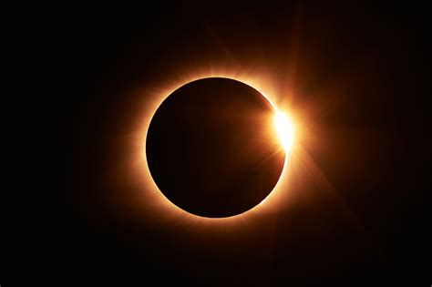 HD wallpaper: moon eclipse, photo of solar eclipse, amazing, dark, light, total eclipse ...