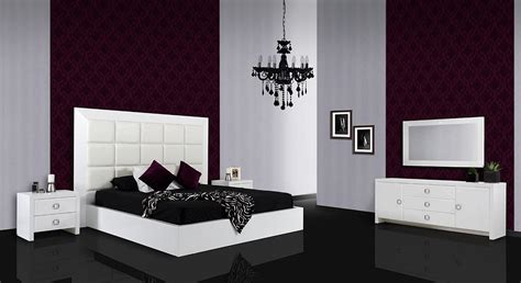 Modern Lacquer Bedroom furniture in White color - VGUNAA21… | Flickr