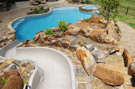 Scarborough | Quest Pools