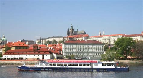 Panoramic Vltava River Cruise - Prague | FREETOUR.com