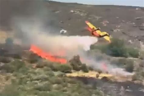 Two pilots die as firefighting plane crashes in southern Greece | The ...