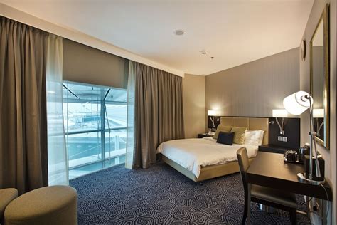 Ambassador Transit Hotel Terminal 3 Singapore, SG - Reservations.com