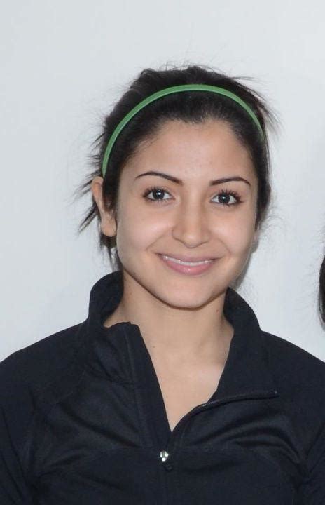 Anushka Sharma Without Makeup New Photos 2013 | watch free sexy girl