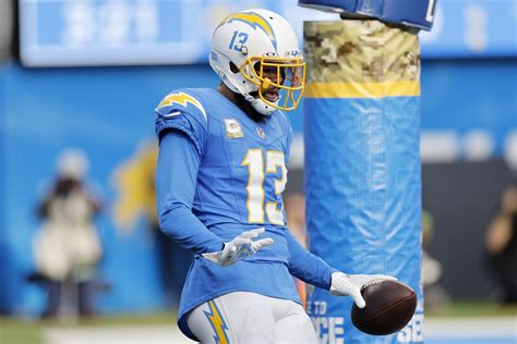 Keenan Allen injury: Chargers WR returns again in Week 10 - DraftKings Network