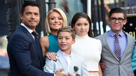 What Kelly Ripa & Mark Consuelos’s Kids Look Like, Then & Now – SheKnows