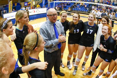 PHOTO GALLERY: MIAA Volleyball Tournament Championship – UNK News