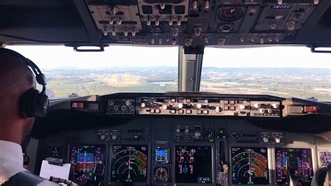 Cockpit View Landing Boeing 737 800 Youtube – Otosection