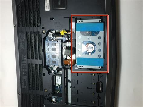 Alienware 17 R2 Hard Drive Replacement - iFixit Repair Guide