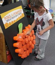 Poke a pumpkin game for a fall or Halloween party! Soirée Halloween ...