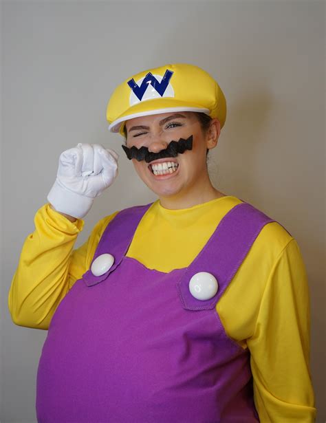 HALLOWEEN COSTUME IDEAS FOR MARIO KART FANS - mario kart cosplay ...