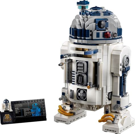 New LEGO Star Wars R2-D2 (75308) Arriving on May 1st!