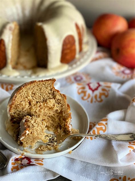 Caramel Apple Tea Cake - moist, fall flavored bundt cake with vanilla glaze