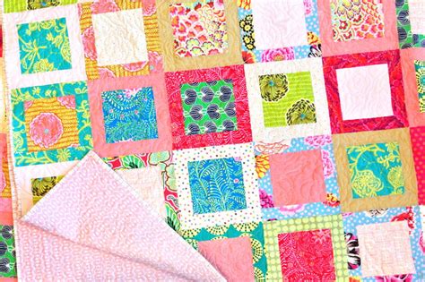 Simple Square in a Square Block | FaveQuilts.com