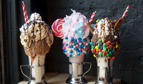 Black Tap on Las Vegas Strip: Crazy shakes mix drinks, dessert | Food ...