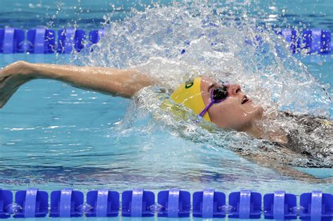 McKeown breaks 200-meter short-course backstroke world record | Daily Sabah