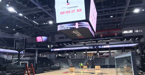 UC Bearcats reopen Fifth Third Arena on Thursday night