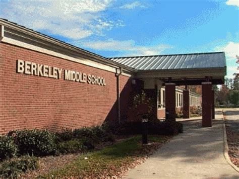 Berkeley Middle School by Williamsburg-James City County in Williamsburg, VA | ProView