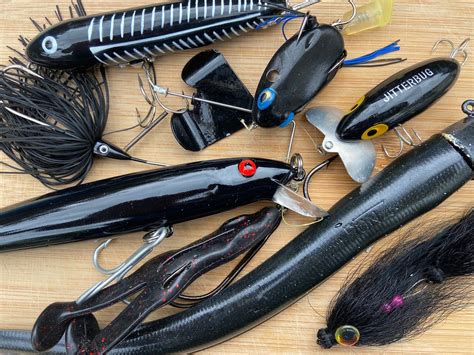 Why Black Lures Catch So Many Fish | Best bass lures, Bass lures, Saltwater fishing lures