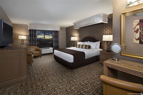 GOLDEN NUGGET HOTEL AND CASINO - Las Vegas - Great prices at HOTEL INFO