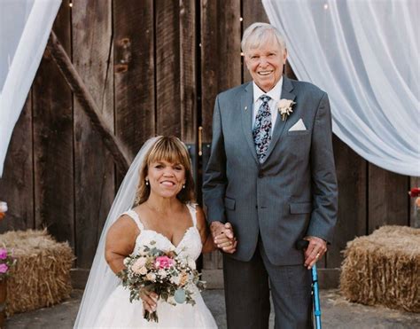 Little People Big World: Amy's 92-Year-Old Father Attends Her Wedding After Hospitalization!