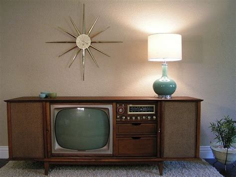 Nostalgic images | Tv stand designs, Cabinet classic, Retro home