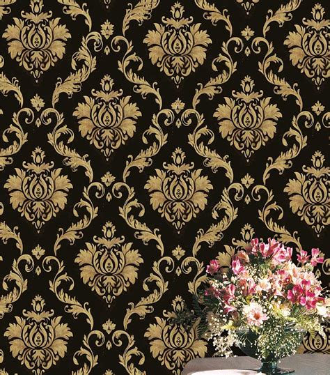 Black & Gold Damask Wallpaper