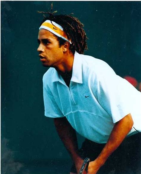 James Blake unsigned 8x10 photo (Tennis)