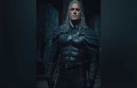 Henry Cavill Reveals his first Look in The Witcher Season 2 | OyeYeah