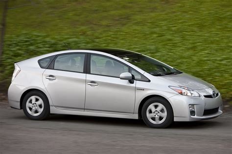 TOYOTA PRIUS - Review and photos