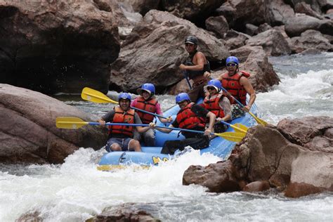 Discount River Rafting in the Royal Gorge – Oink