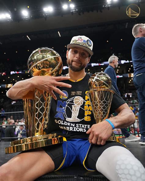 Curry é eleito MVP das finais da NBA e festeja: 'Essa conquista ainda ...