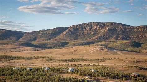 Ten Epic Mountains in Australia You Should Hike at Least Once in Your Life - Concrete Playground