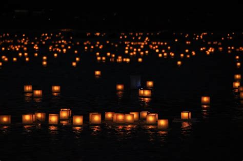 Travel Trip Journey : Floating Lanterns, Honolulu, Hawaii