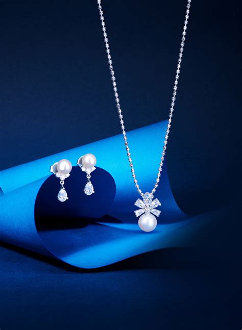 PNJ Jewelry 2020 :: Behance