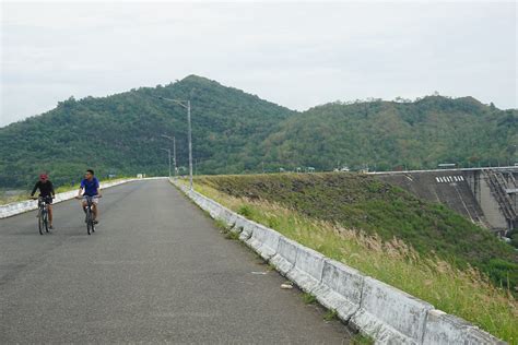 Visiting Isabela's Magat Dam | Farm Boy in the City