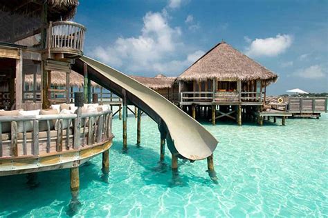 Best Luxury Resorts in The Maldives - WanderingTrader