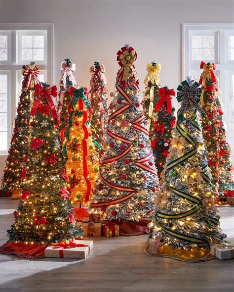 Fully Decorated Pre-Lit 6-Ft. Pop-Up Christmas Tree | Brylane Home