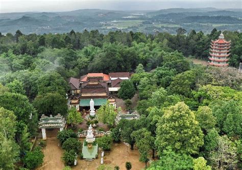 Thien An Temple in Quang Ngai – the ideal destination for tranquility, beautiful scenery ...